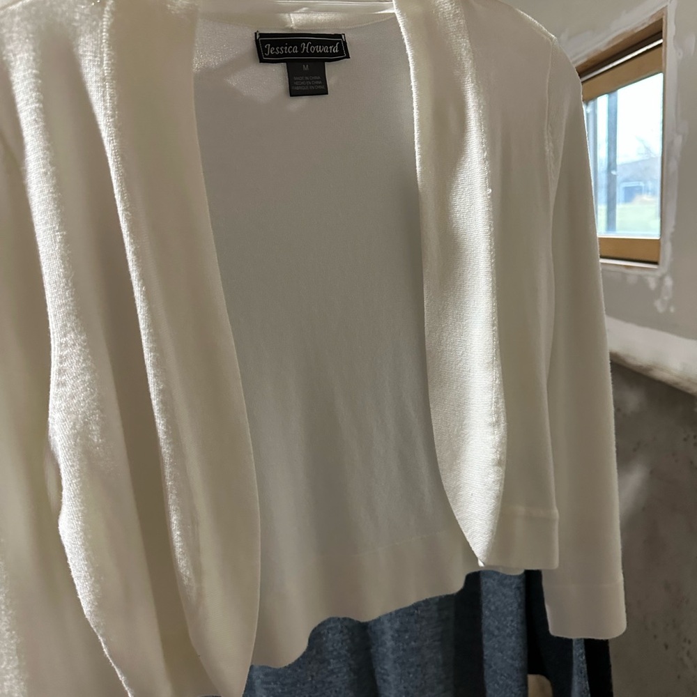 Jessica Howard Bolero Sweater. Sz M NWOT